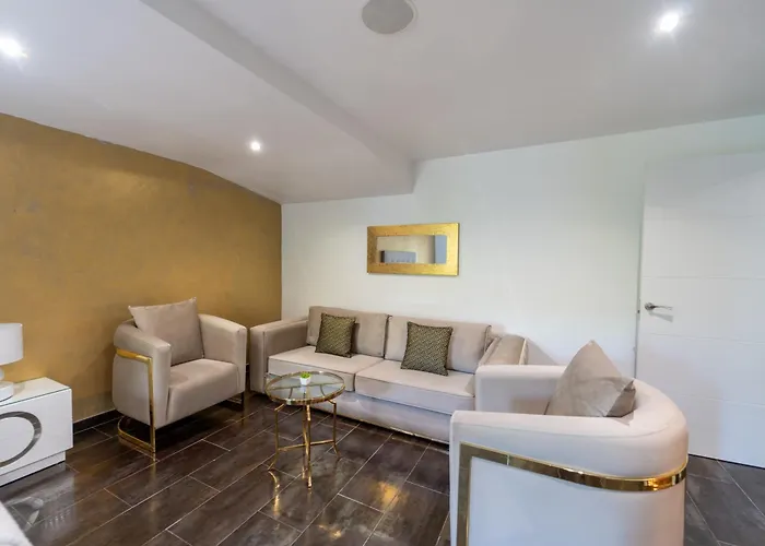 Vila Luxury Vacation *