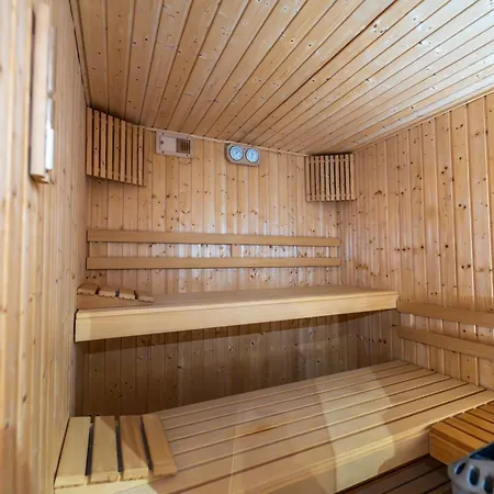 Luxury Vacation * מארבלה