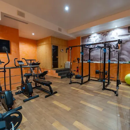 Luxury Vacation * מארבלה