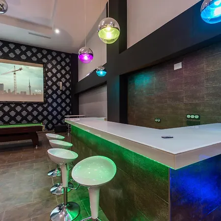 וילה Luxury Vacation מארבלה