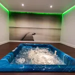 Luxury Vacation * מארבלה