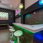 וילה Luxury Vacation מארבלה